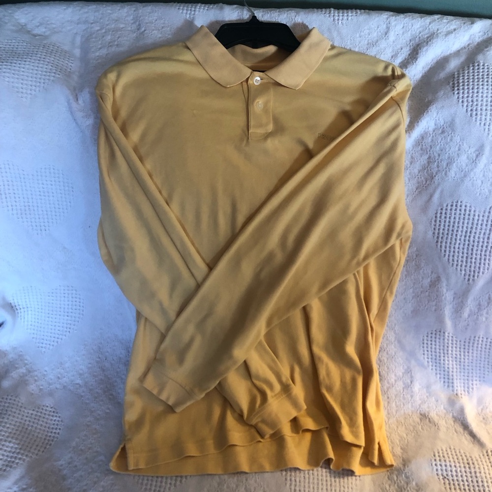 Men’s long sleeve yellow Izod polo style shirt Size Large